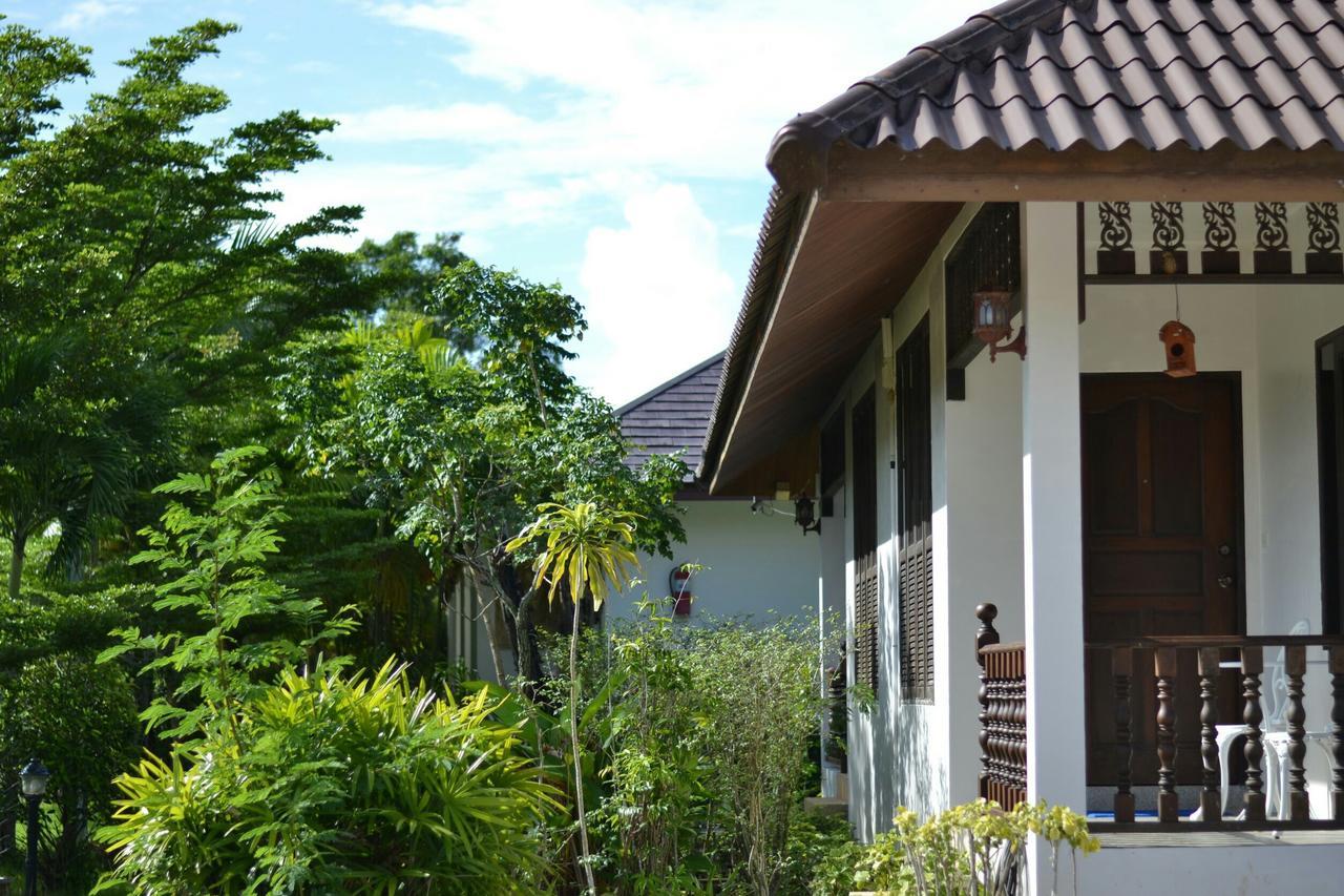 Chaiyo Resort Phuket Exterior foto
